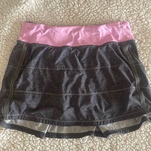 EUC lululemon skirt